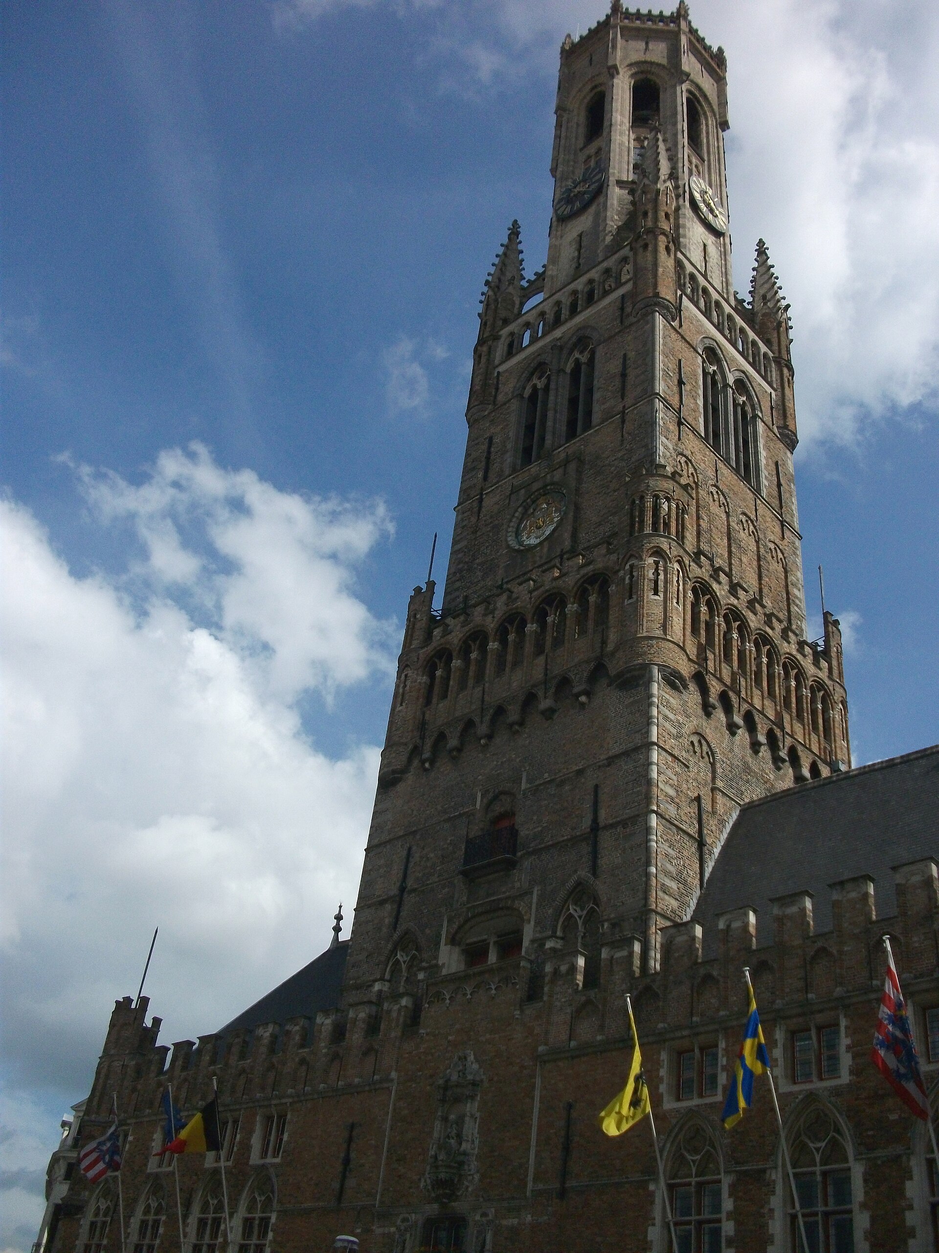Bruges Old-Town Time Travel — photo 3