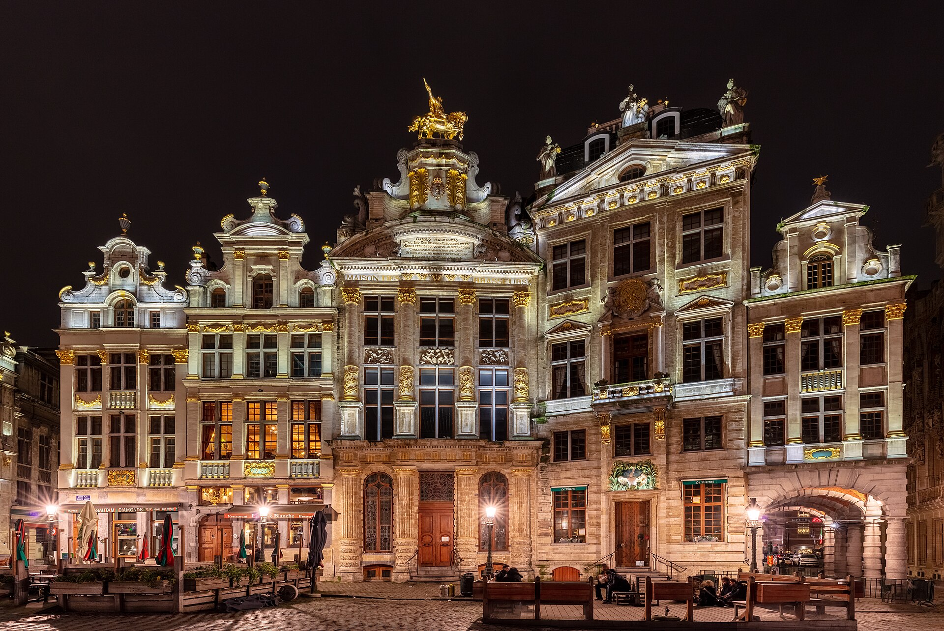 Brussels Beer & Late-Night Buzz — Grand-Place