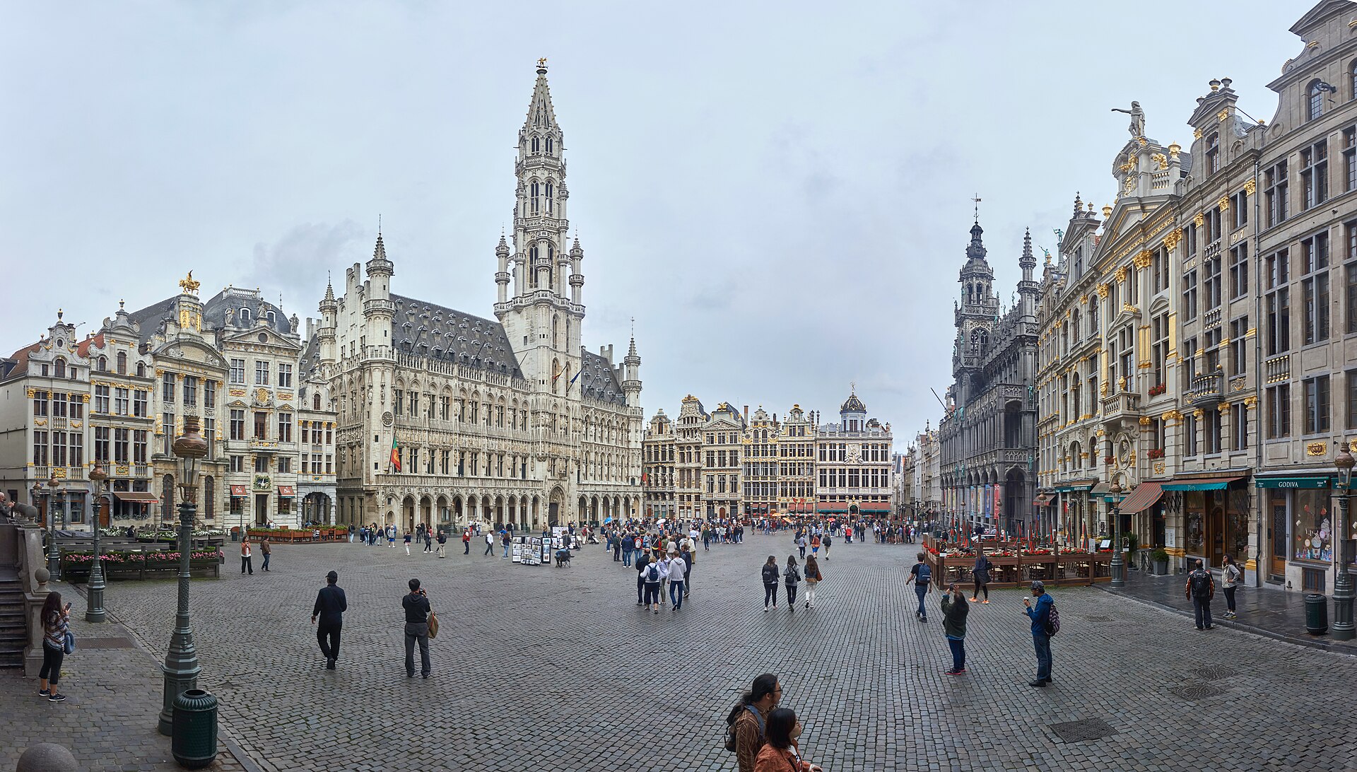 Brussels Beer & Late-Night Buzz — photo 3