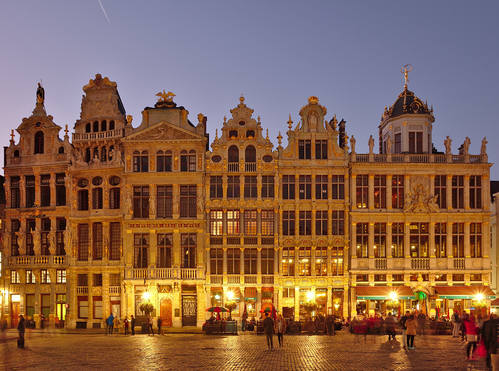Brussels Beer & Late-Night Buzz — photo 4