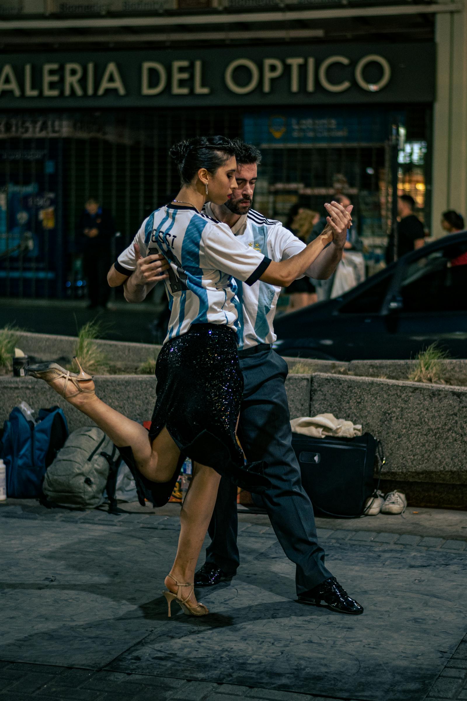 Buenos Aires — Tango, La Boca, Palermo Soho — photo 2