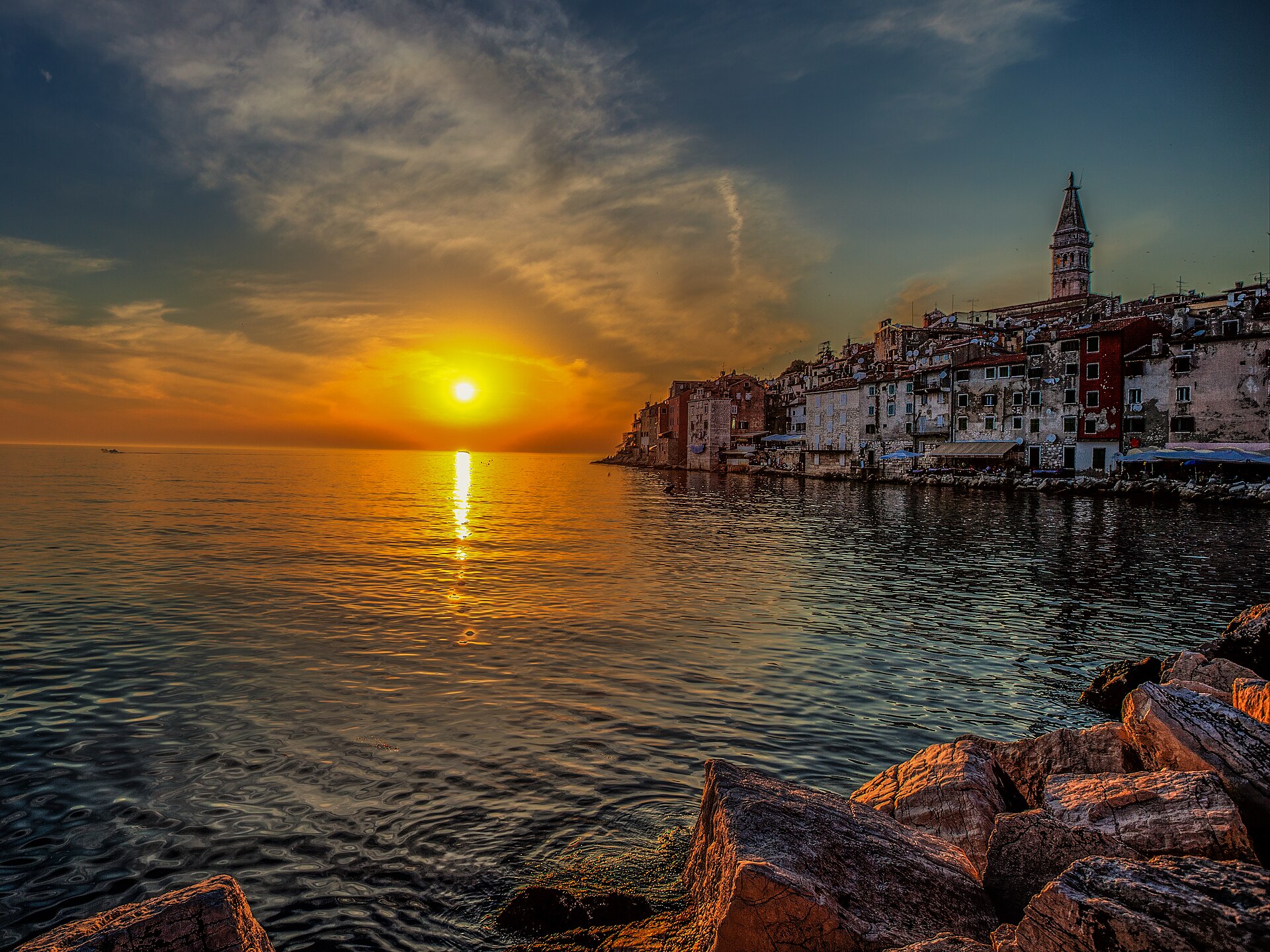 Rovinj: Secret Lanes & Sea Caves — photo 2