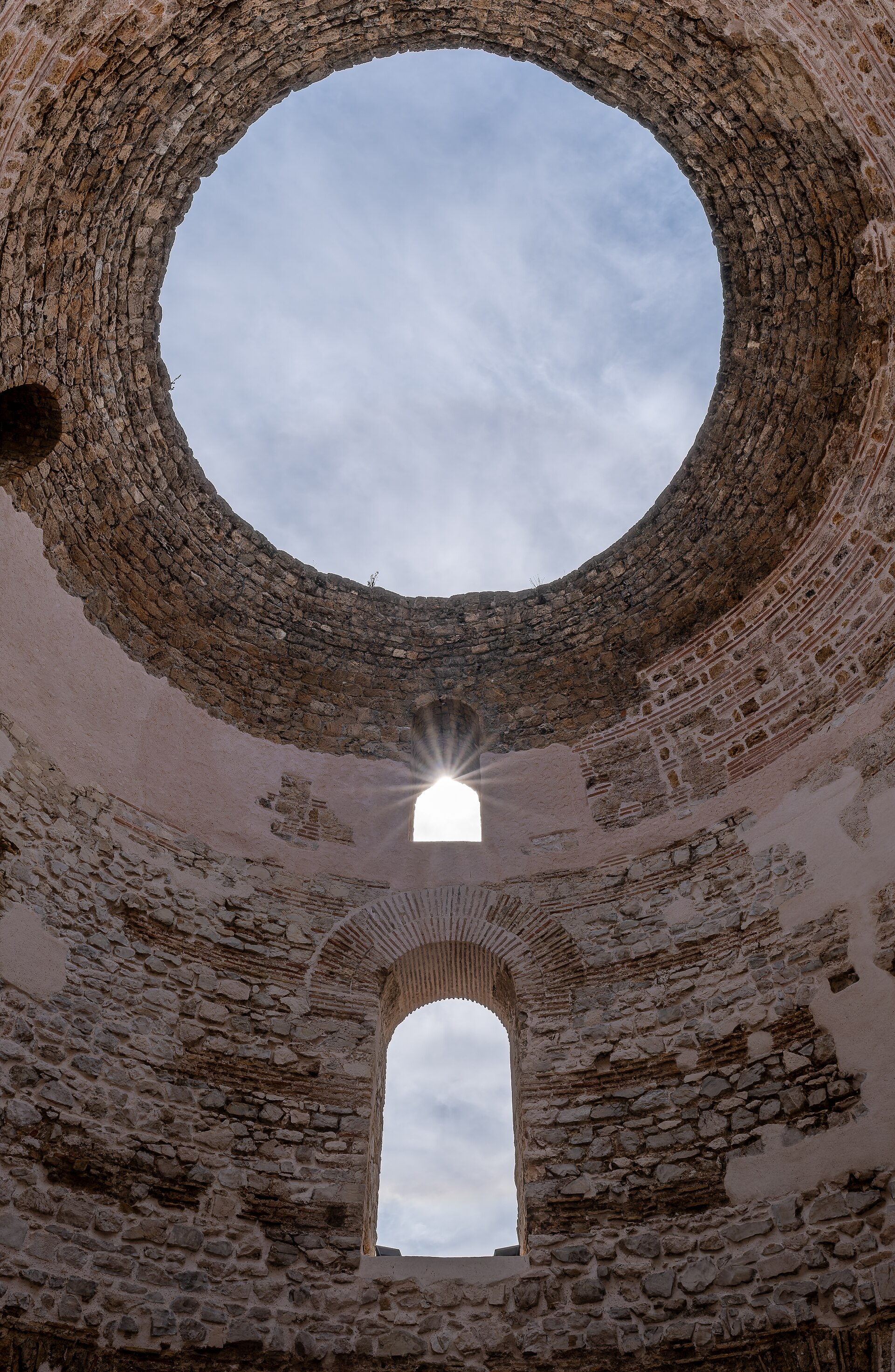 Split: Palace Walls & Riva Nights — photo 3