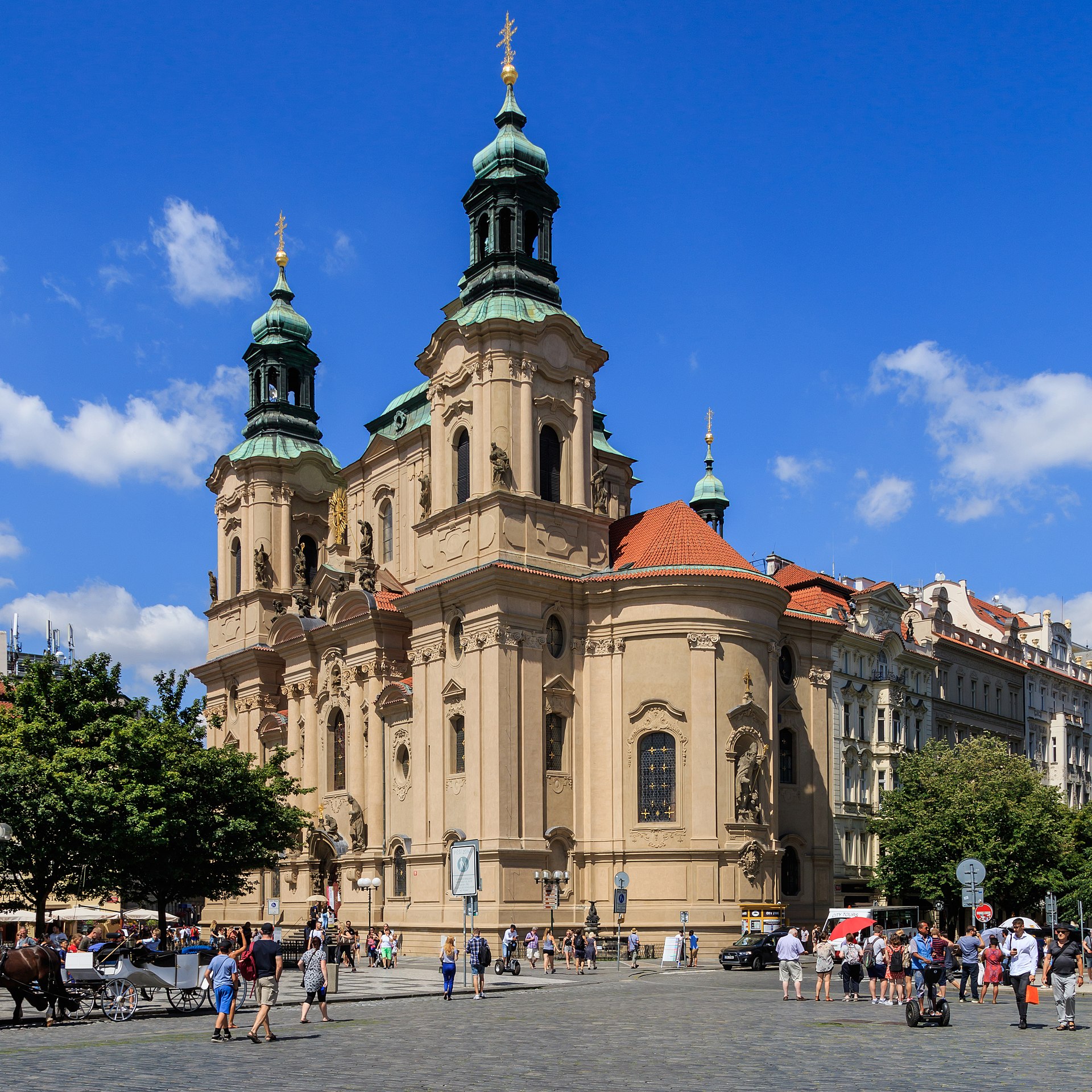 Prague Festive Nights & Beer Halls — photo 3