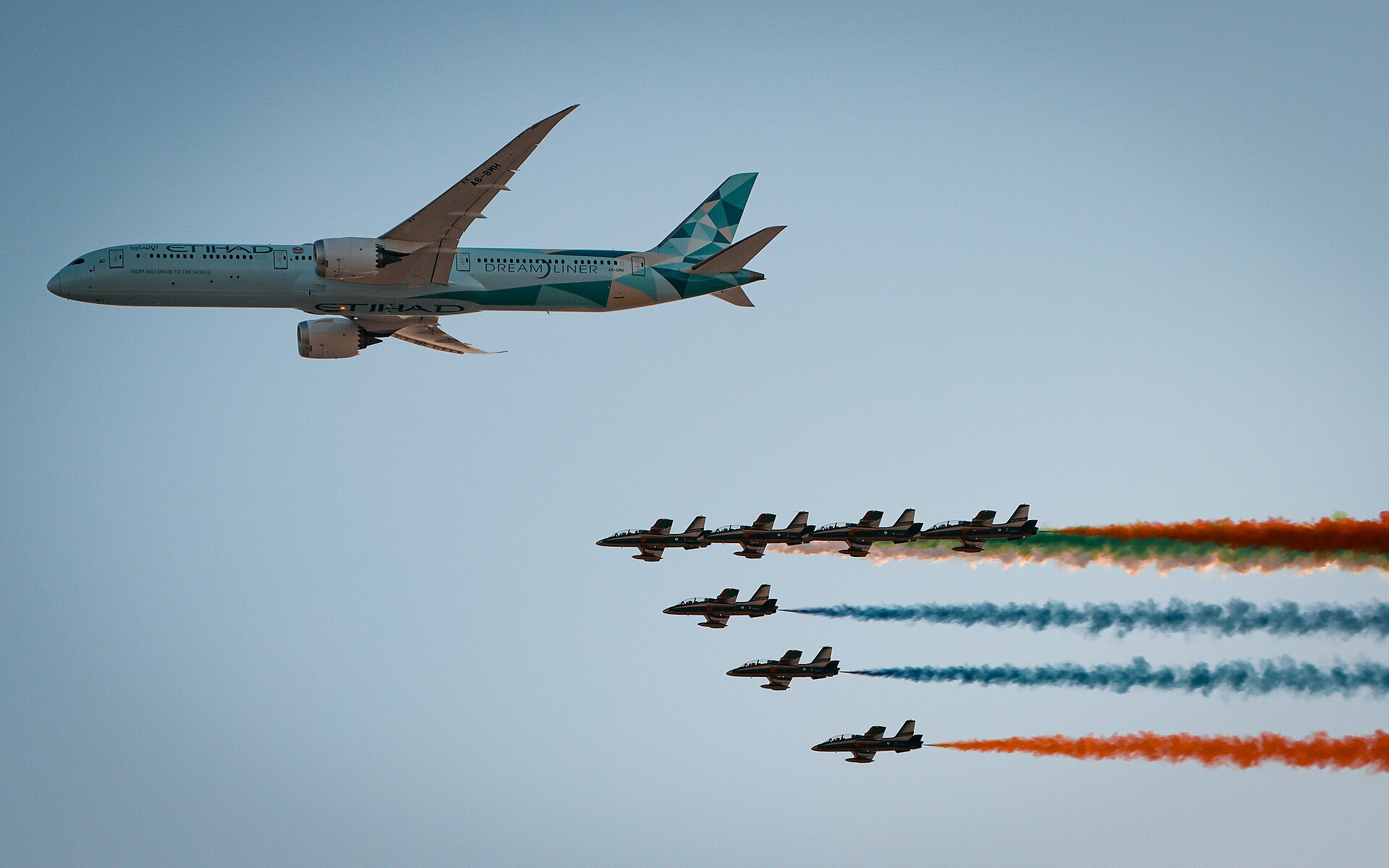 Abu Dhabi F1 Grand Prix at Yas Marina Circuit — photo 2