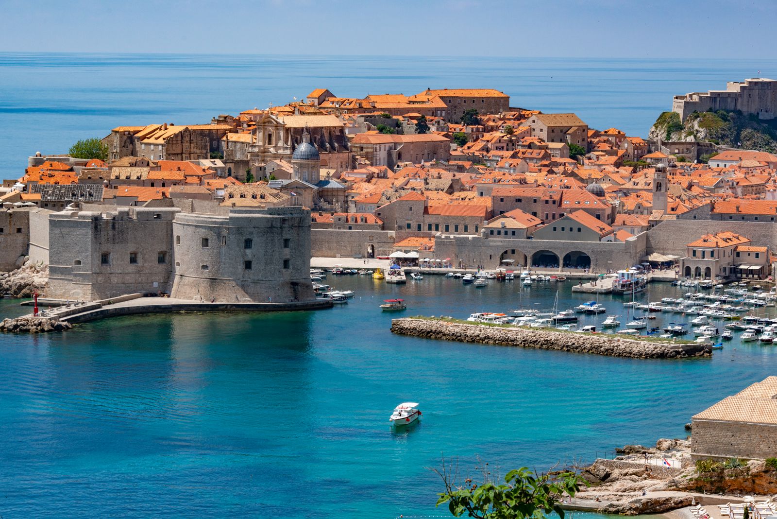 Dubrovnik Old Town — Adriatic Walled City — photo 2