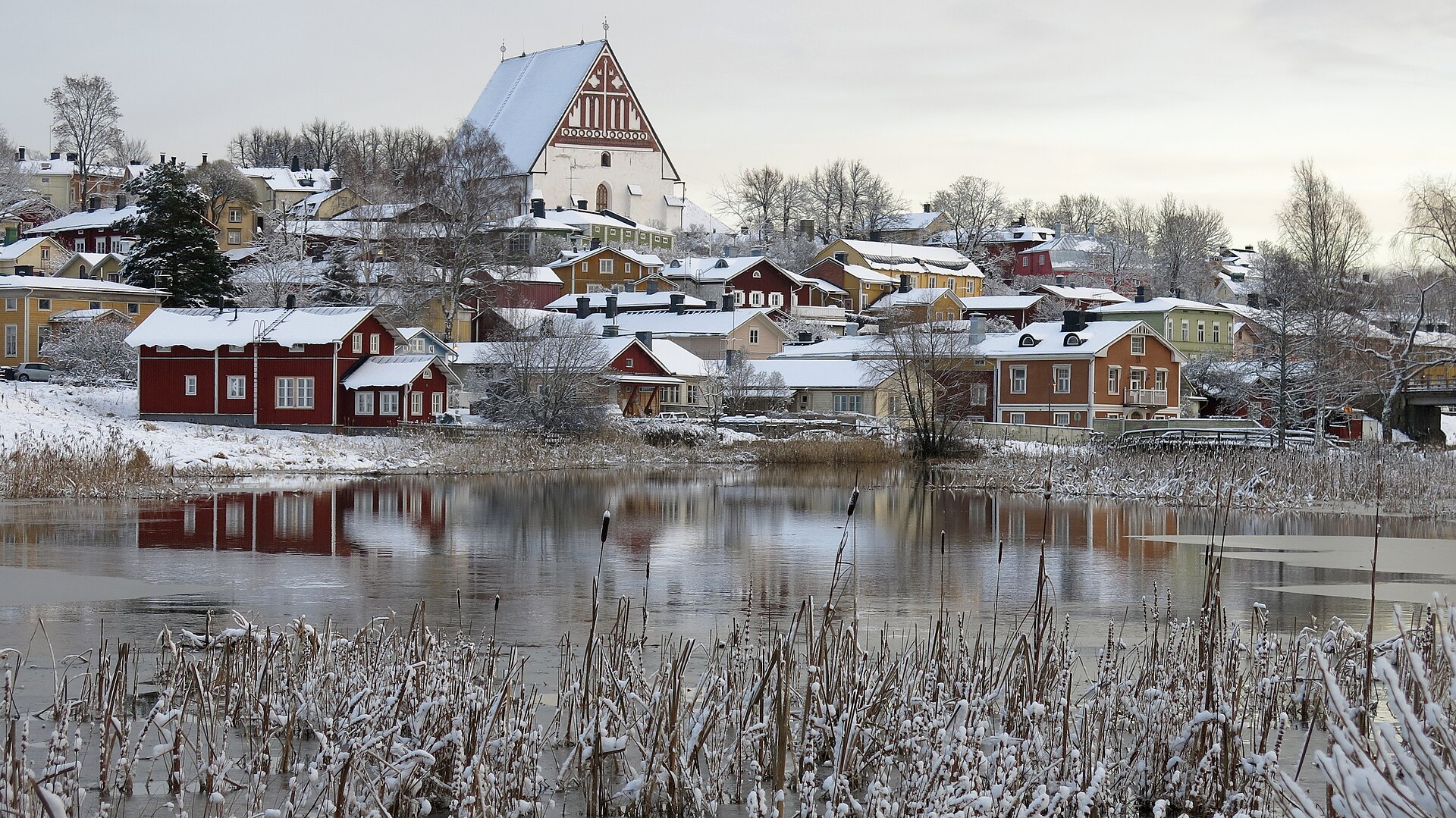 Porvoo Old Town Riverside Heritage — photo 5