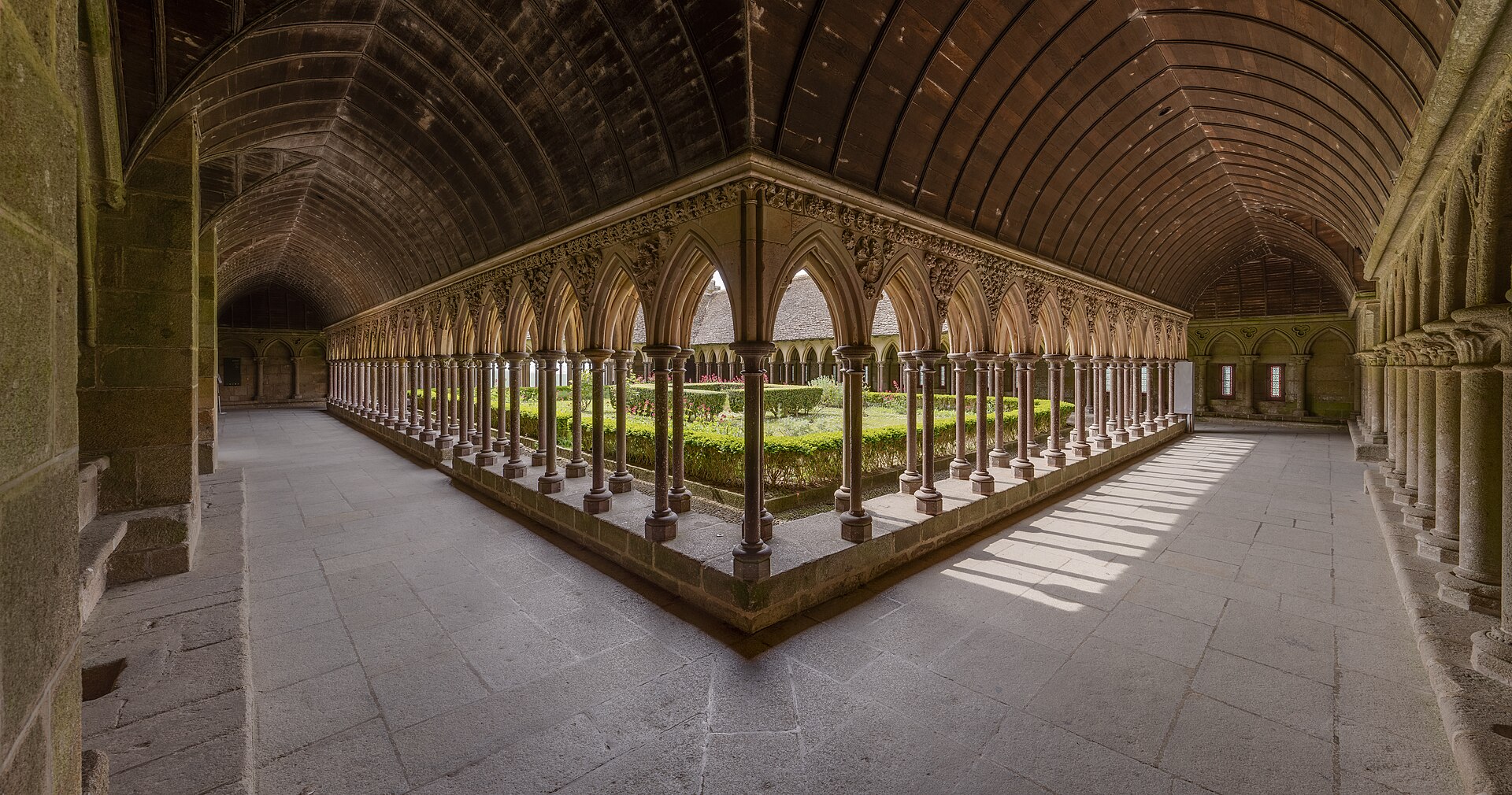 Mont-Saint-Michel & Tidal Bay — Abbaye du Mont-Saint-Michel