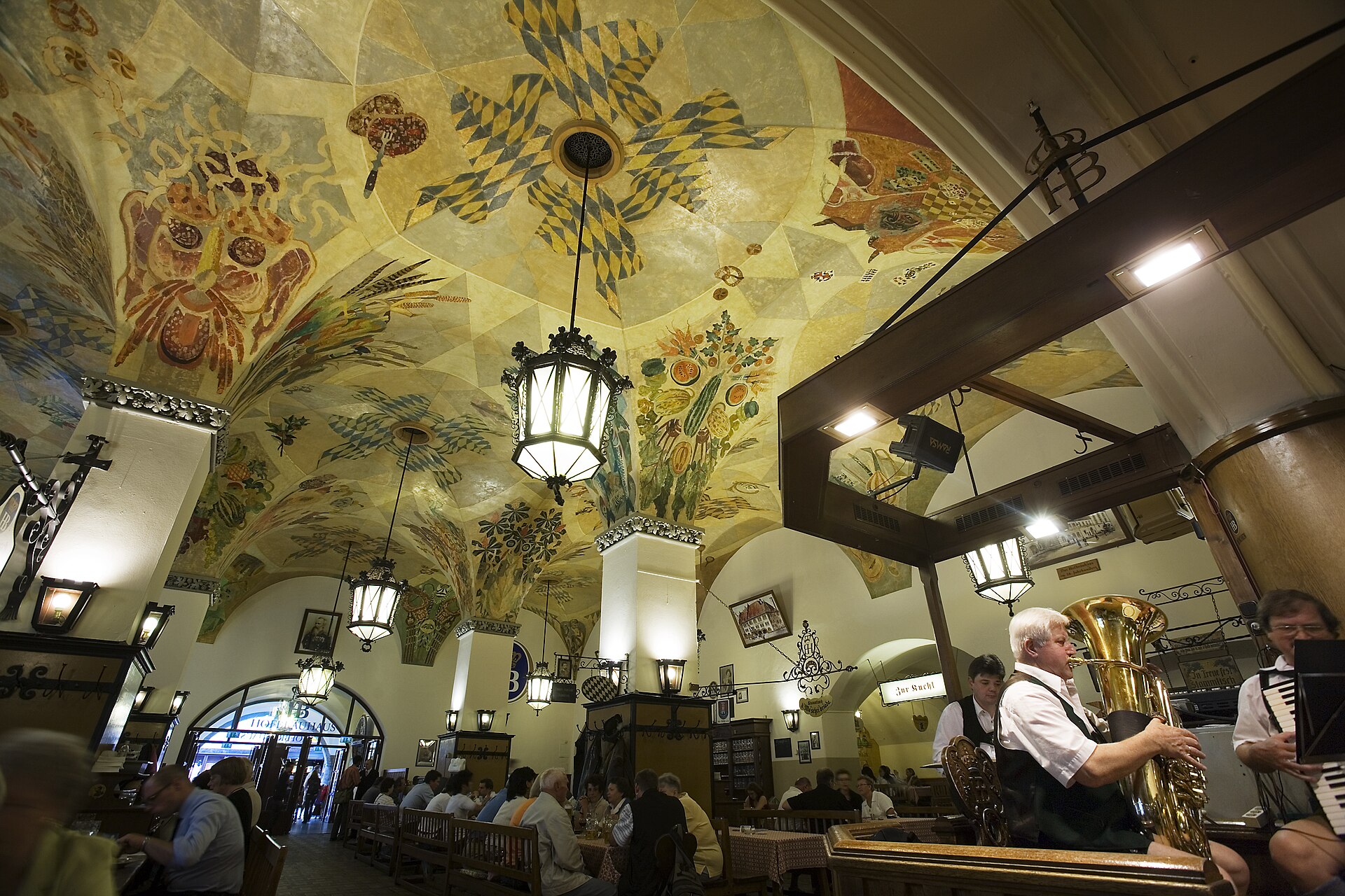 Munich Beer-Hall Celebration — photo 2