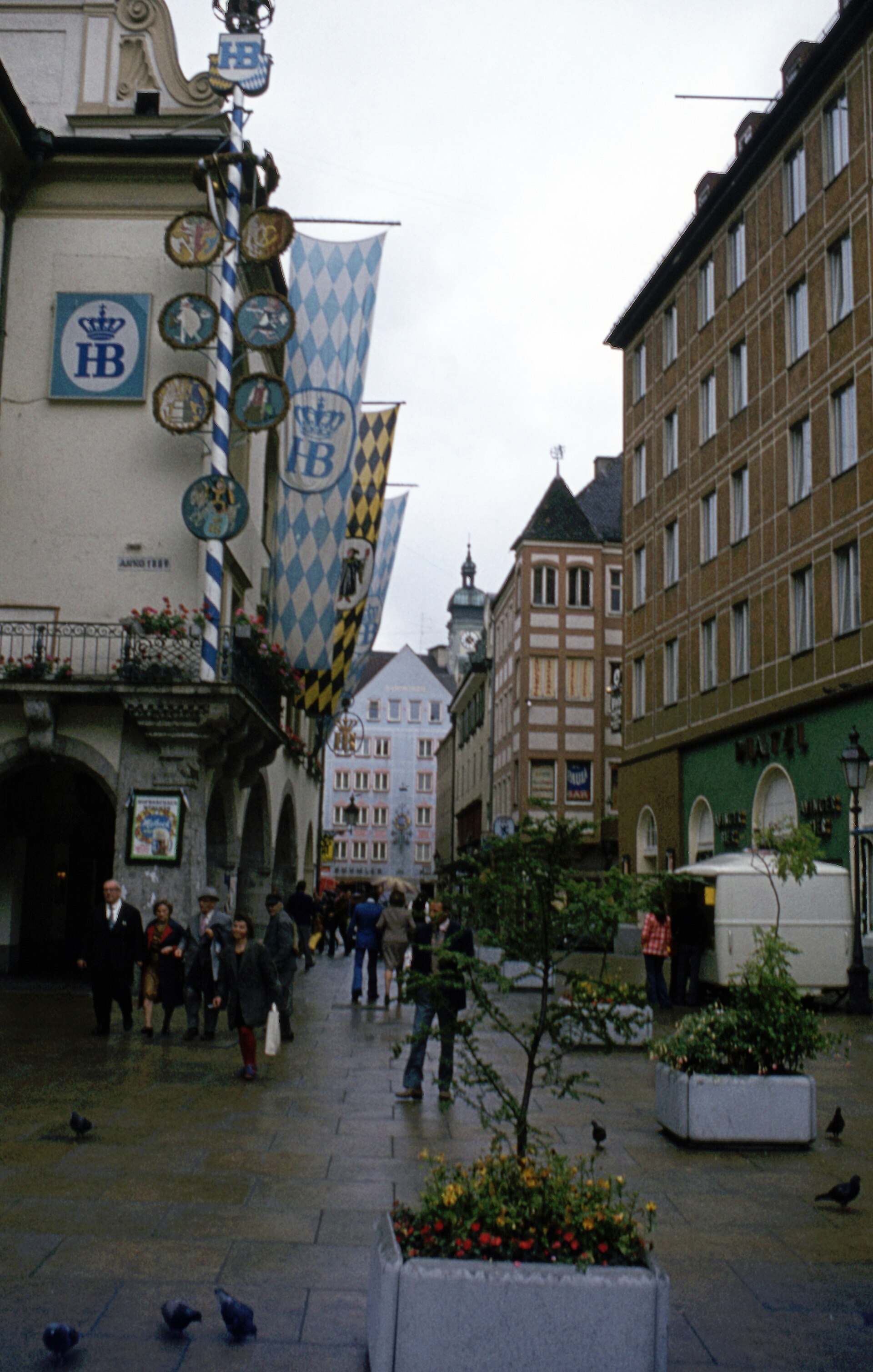 Munich Beer-Hall Celebration — photo 4
