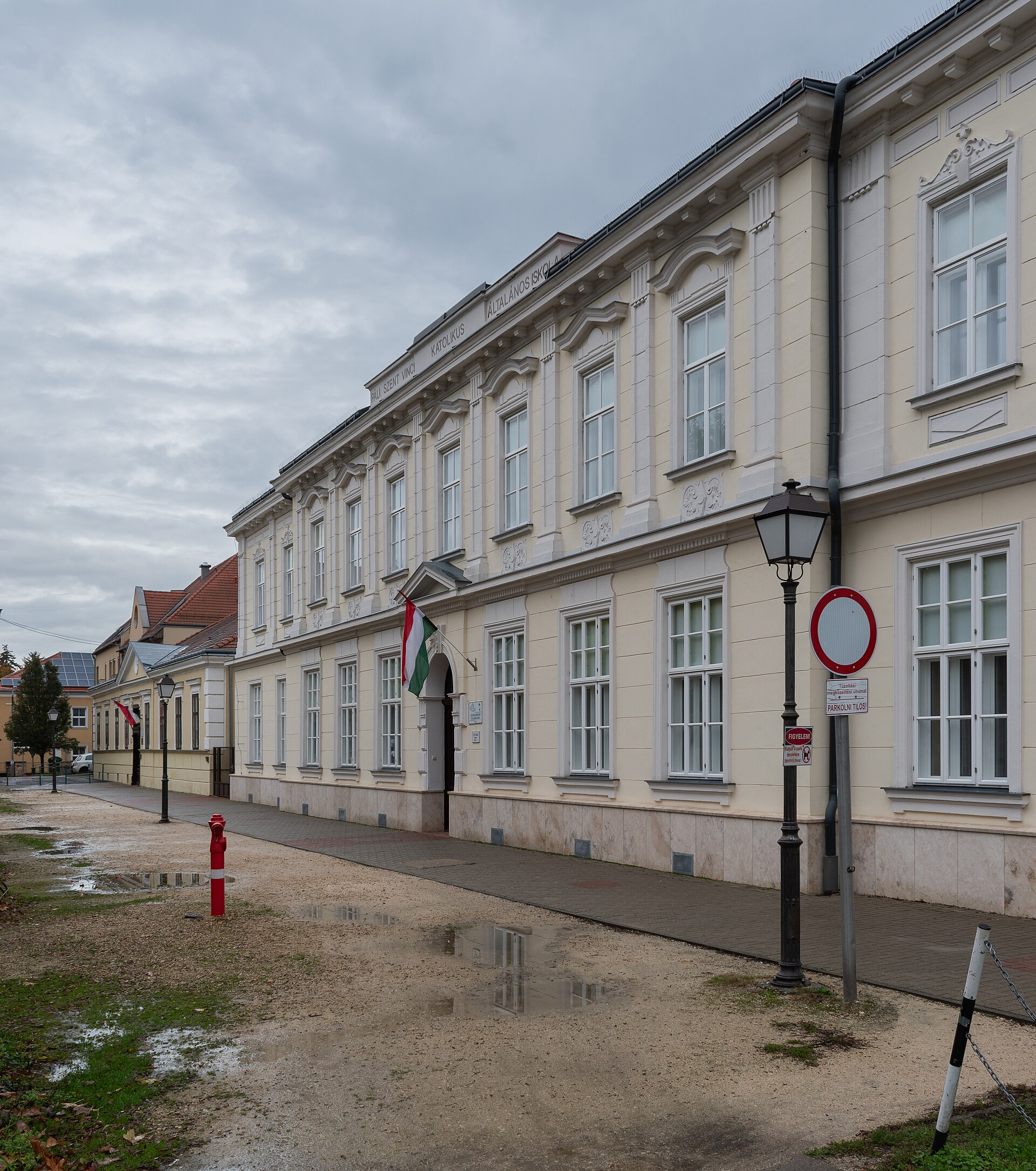 Szentendre Cobblestone Nostalgia — photo 2