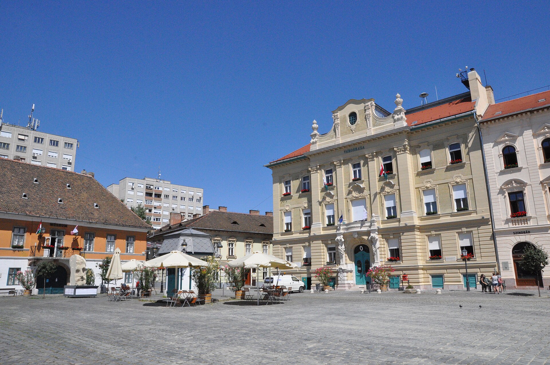 Szentendre Cobblestone Nostalgia — photo 3