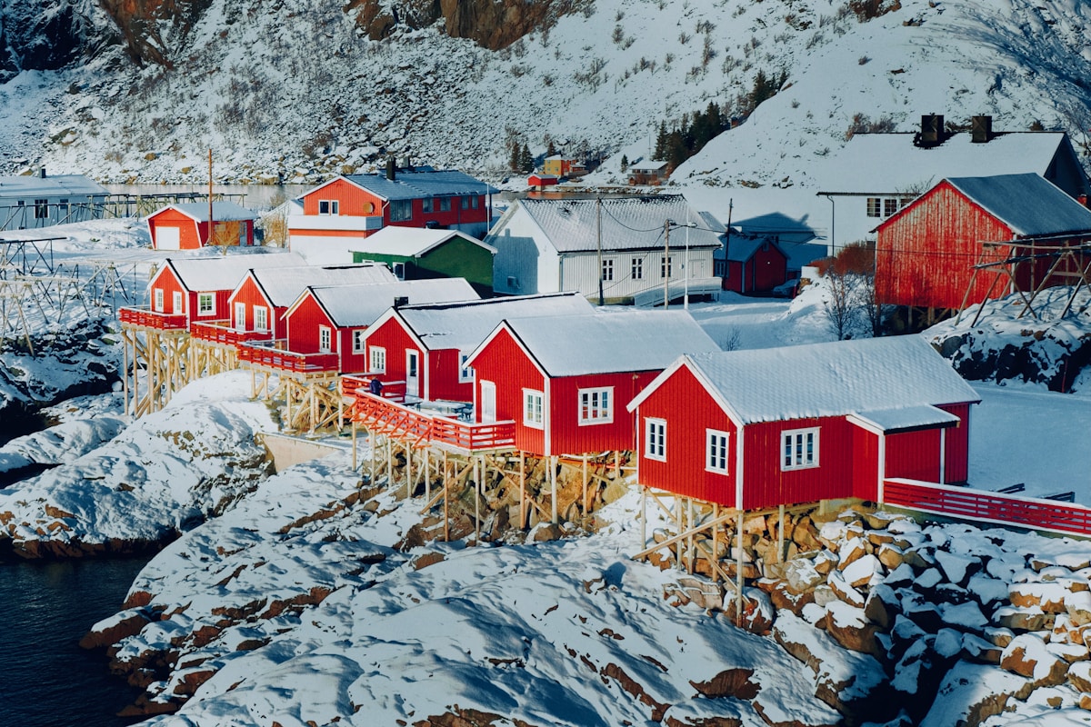 Lofoten Islands Northern Lights — Reine