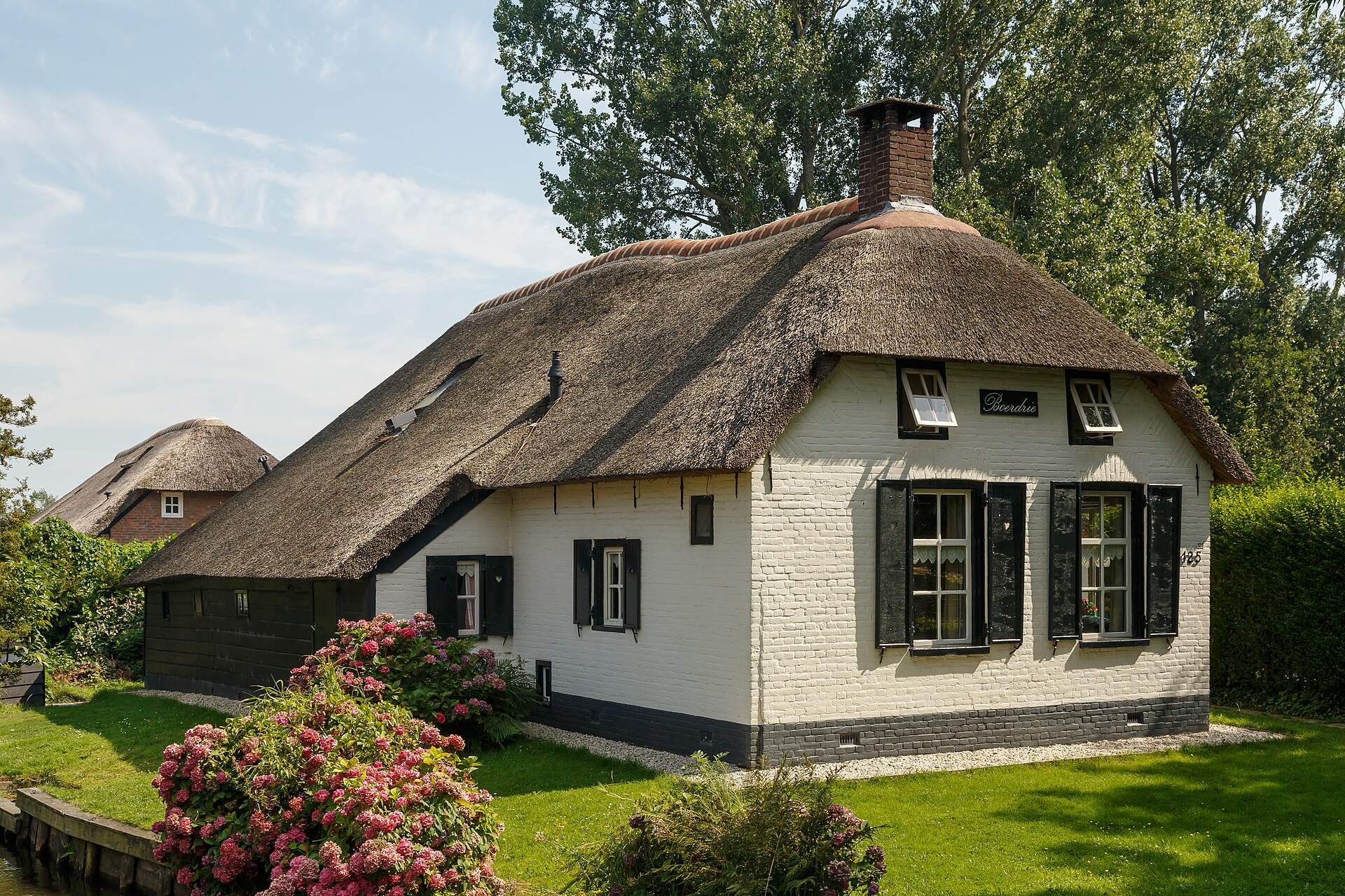 Giethoorn Whisper Village — photo 2