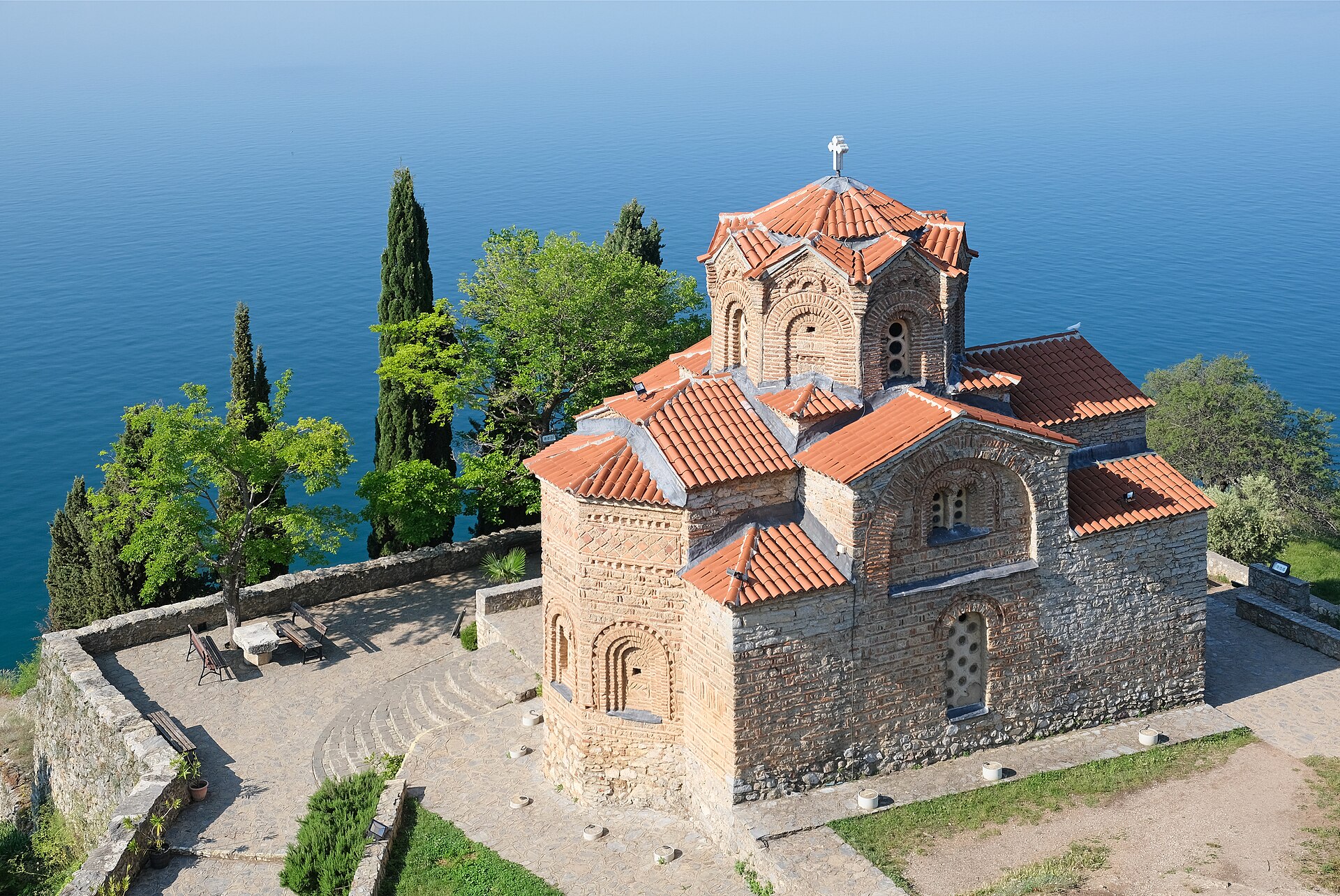 Ohrid Old Town & St John Kaneo — photo 2