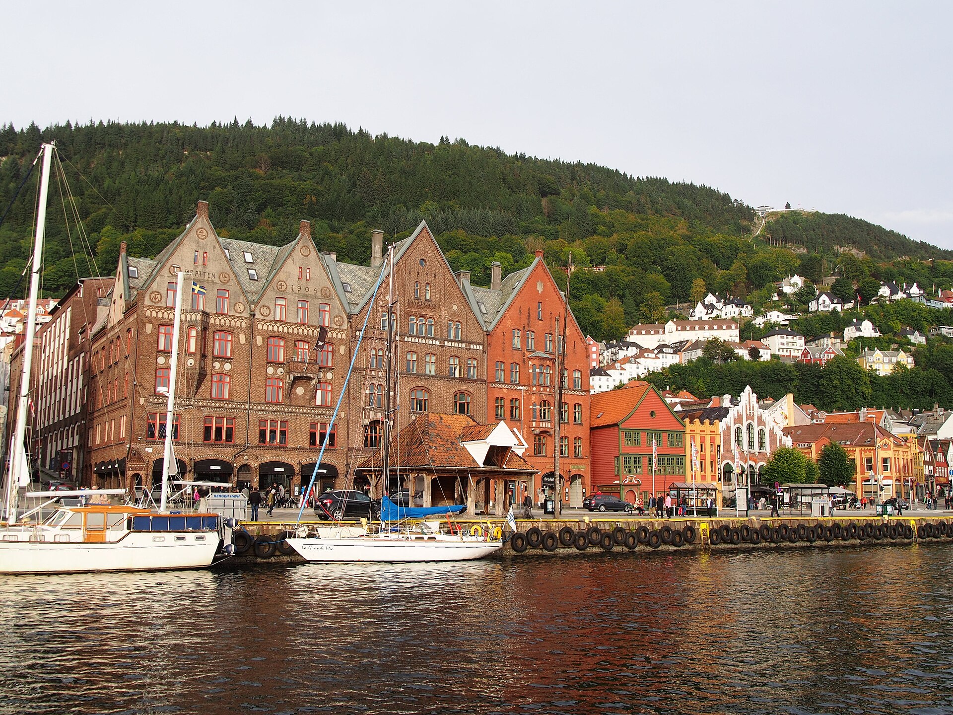 Bergen Hanseatic & Fjord Tables — photo 4