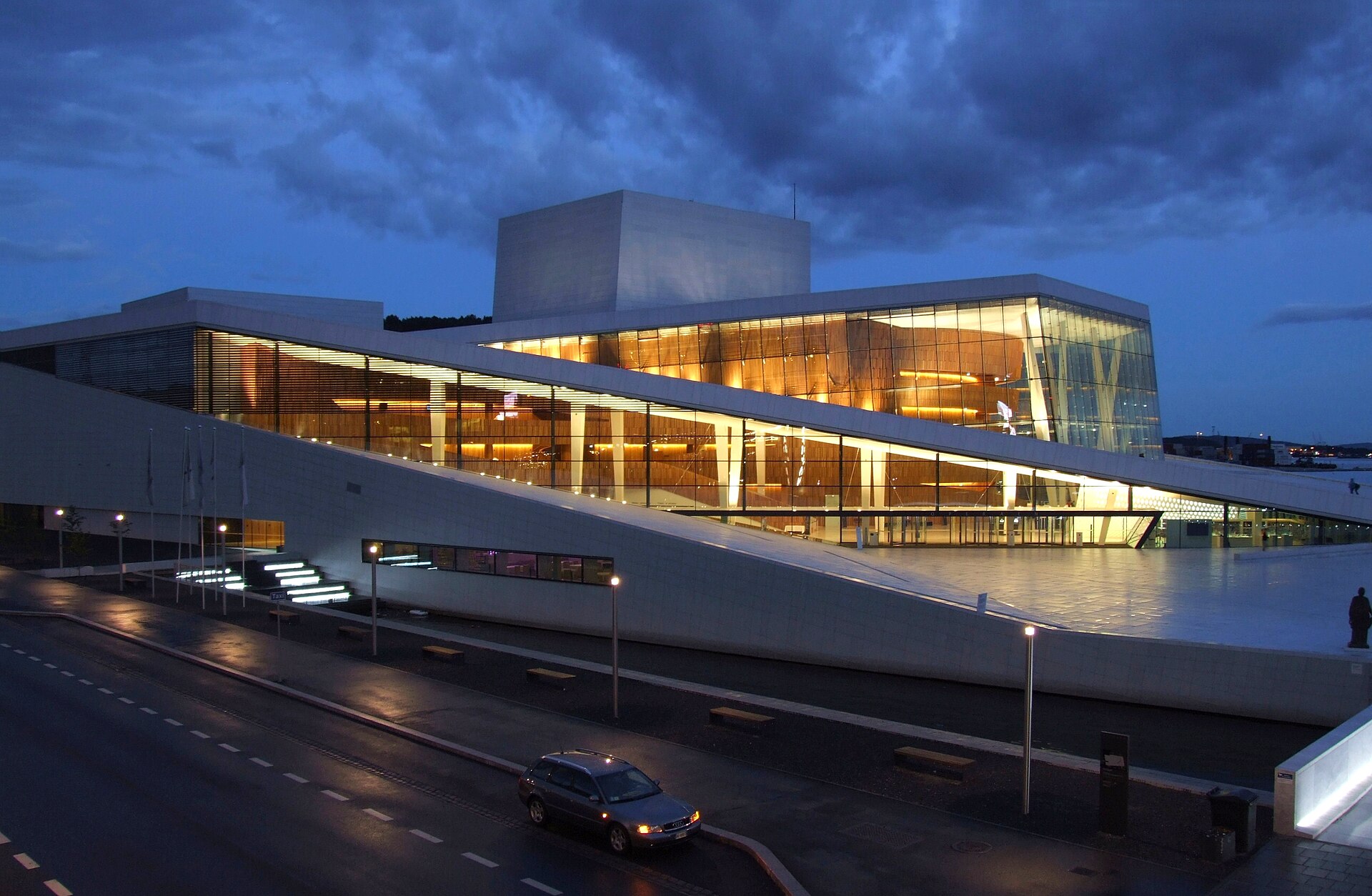 Oslo Waterfront & Design Icons — photo 4