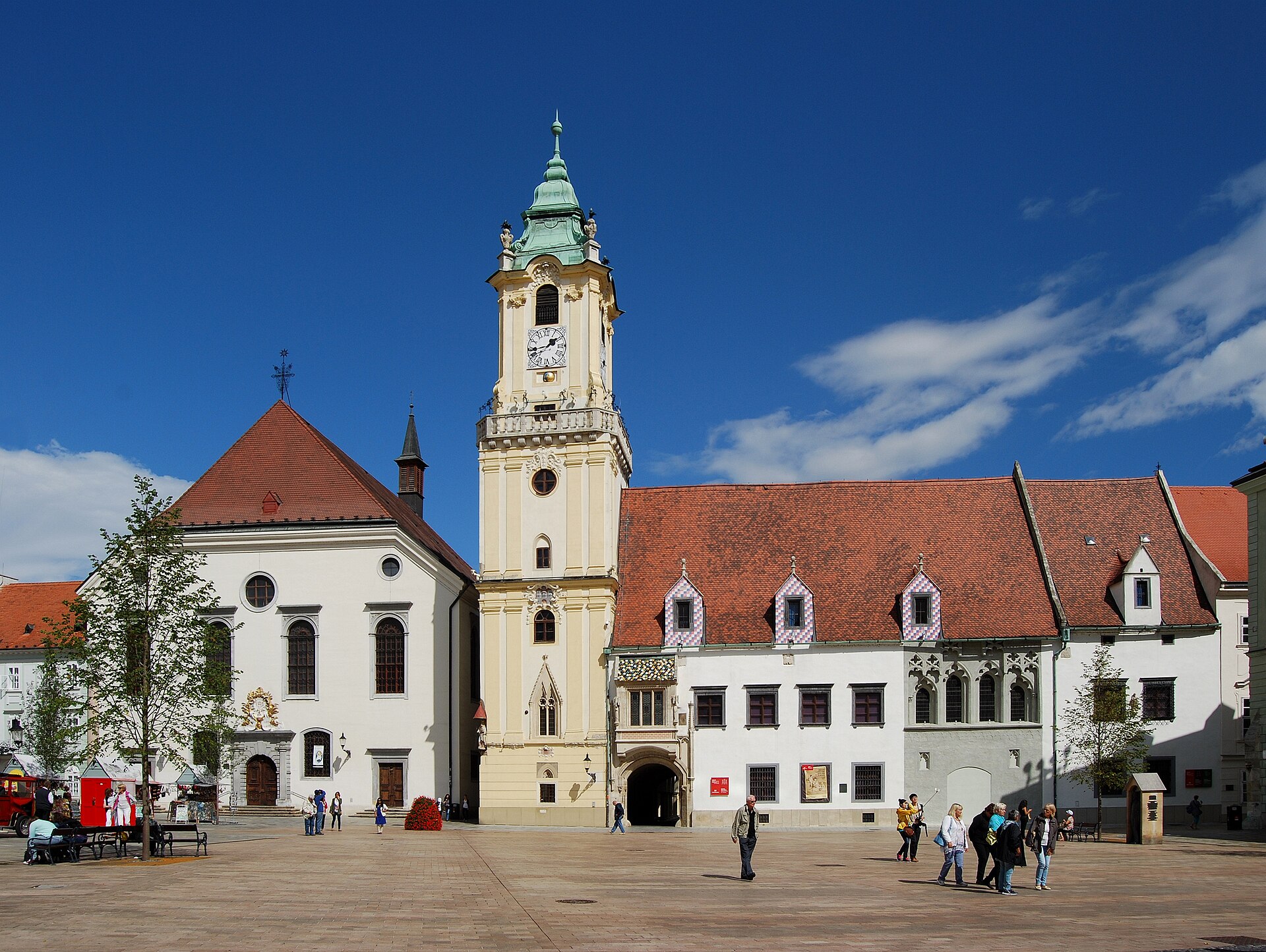 Bratislava Old Town & Wine Local Life — photo 4