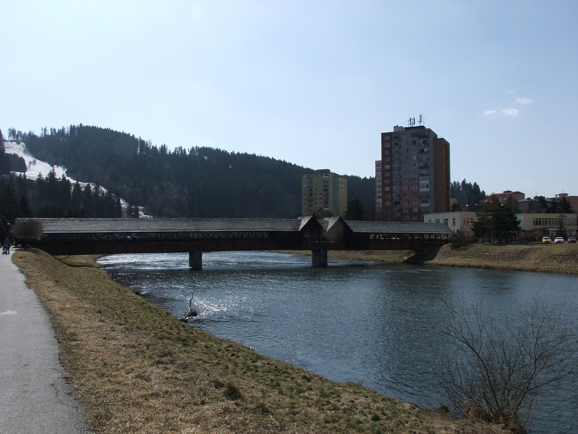 Piešťany Thermal Spa Retreat — Piešťany Spa Island