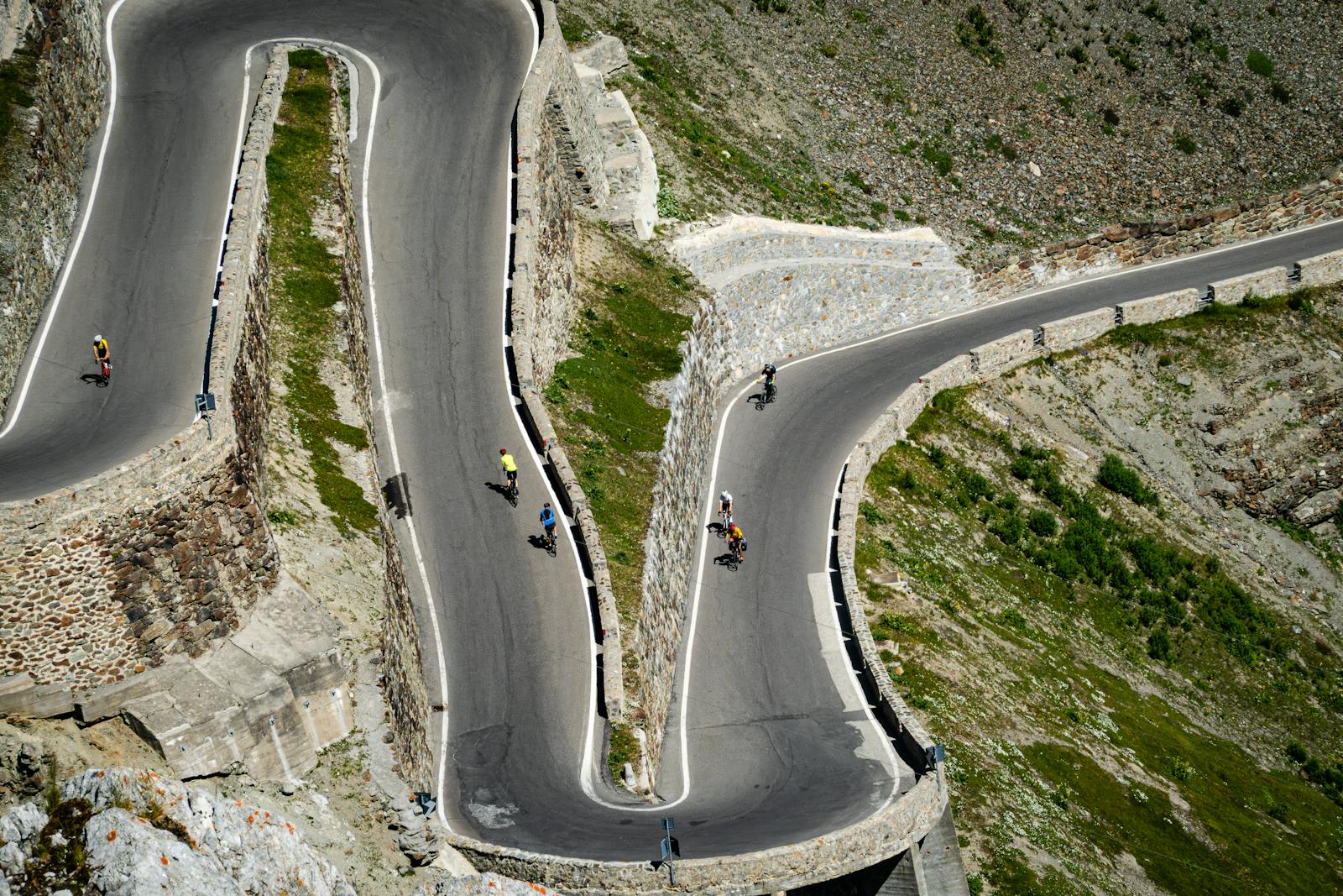 Stelvio Pass — Italy's 48-Hairpin Alpine Climb — photo 4